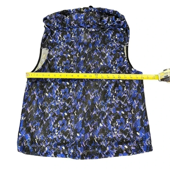 Fabletics X Demi Lovato Women's Damara Mesh Vest - Picture 7 of 10